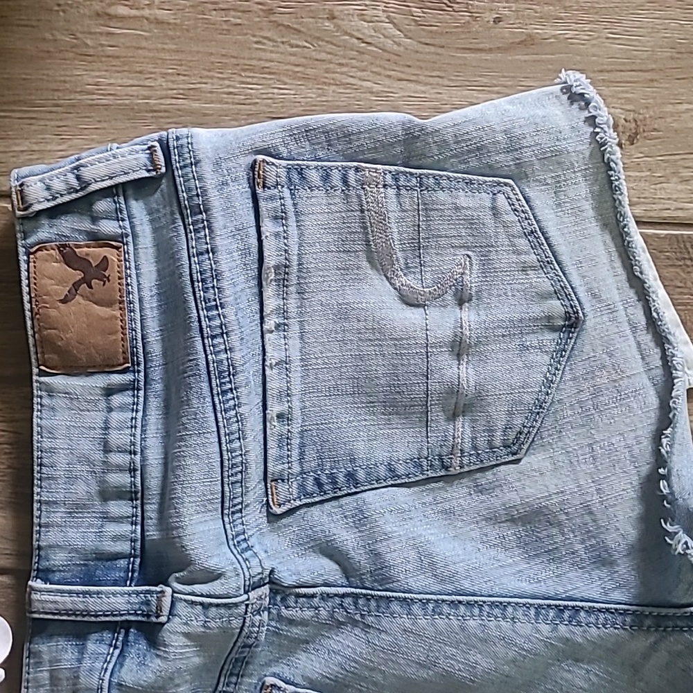 AE HI Rise Shortie Shorts - Picture 6 of 6